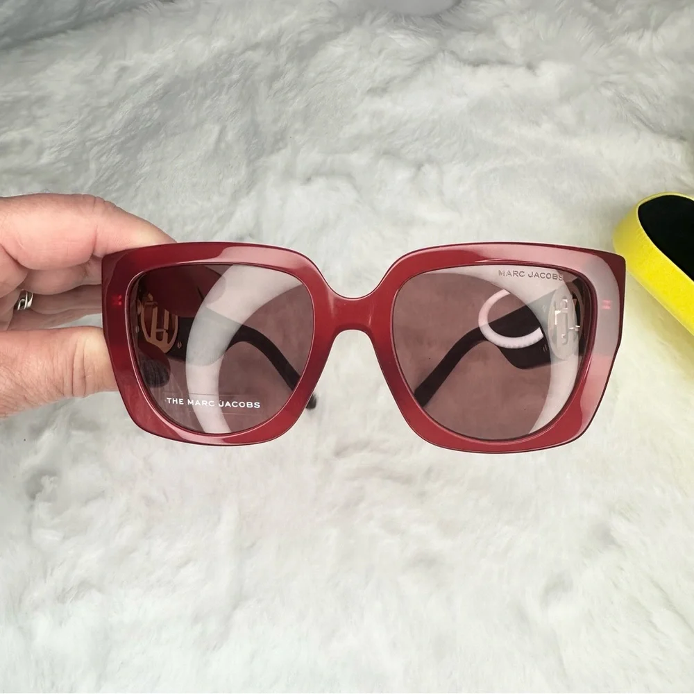 Marc Jacobs use temple *stock